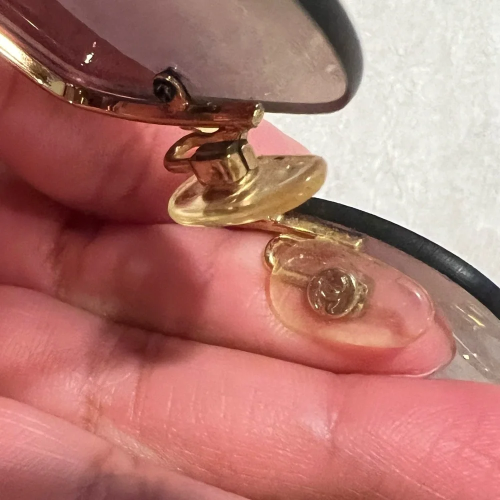 CHANEL Purple Gradient Rimless Sunglasses with Gold Accents - Picture 6 of 9